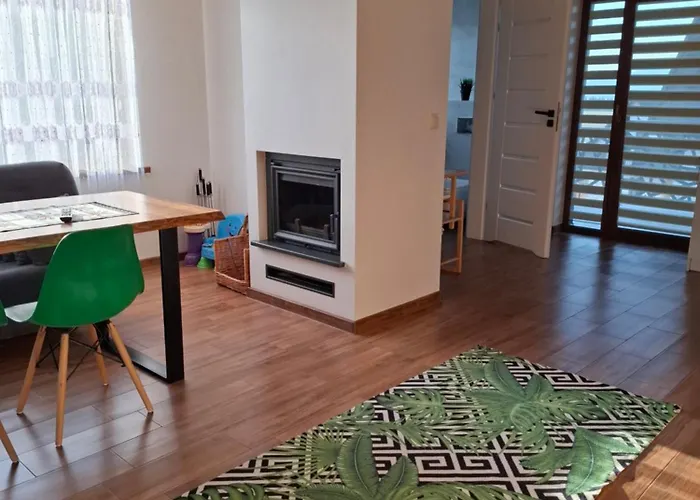 別荘 Za Przylaskiem Dursztyn